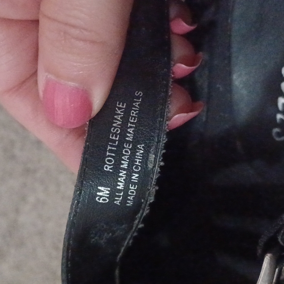 Aerosoles Rottlesnake black heels 6M - Picture 5 of 6